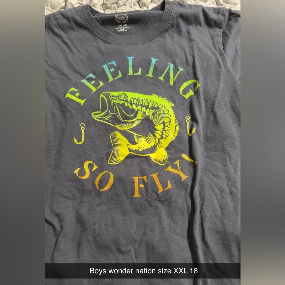 Wonder Nation Boys Gray Tee with Yellow and Green Print